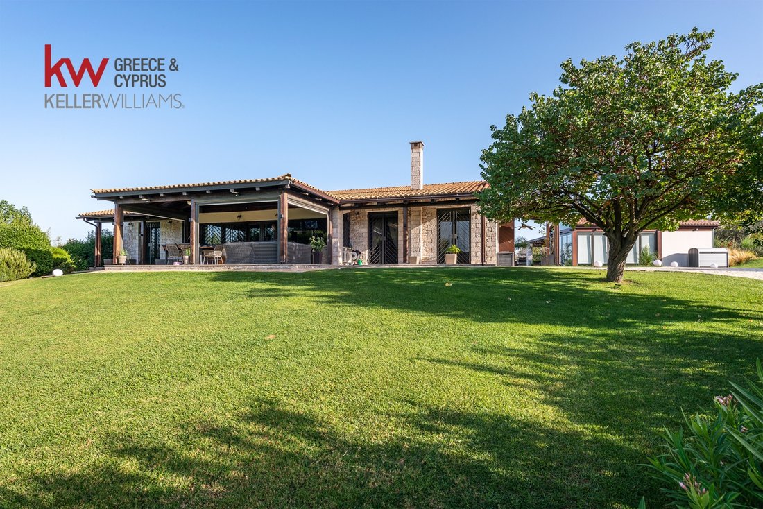Villa en Nafplio, Peloponnese, Western Greece and the Ionian, Grecia 1 - 14468744