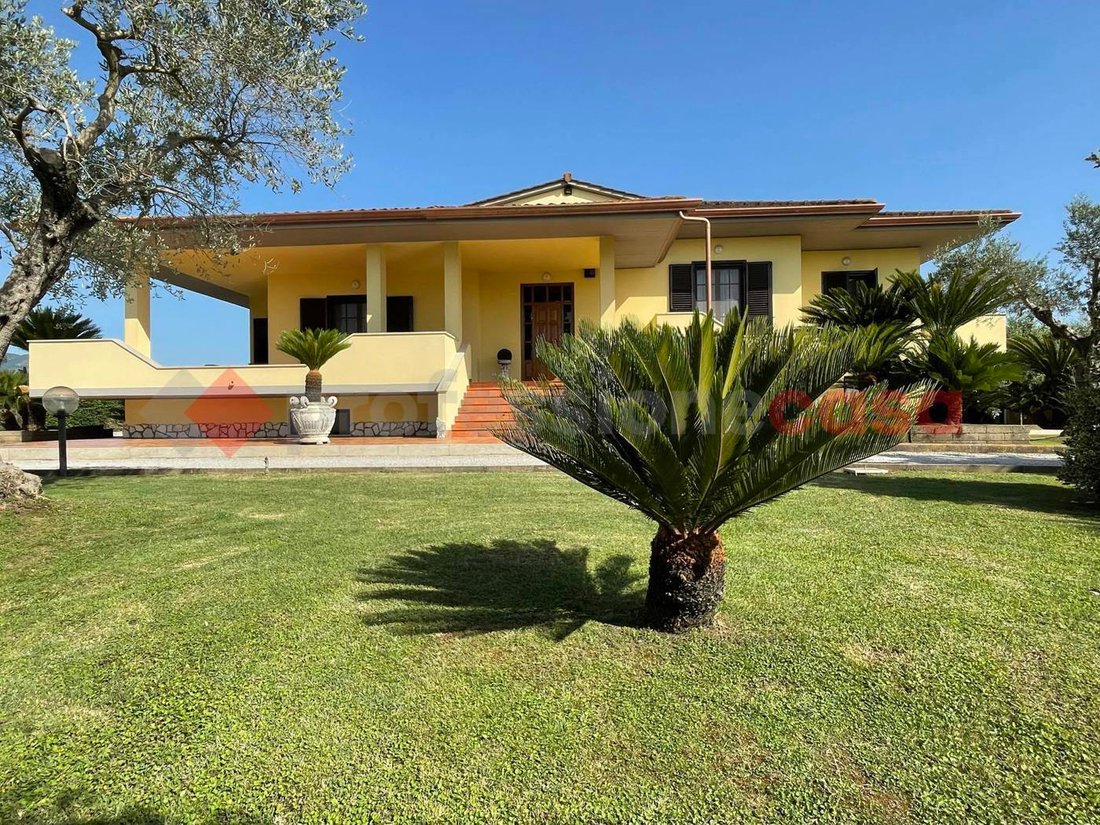 Villa in Borgo Hermada - Colle la Guardia District, Terracina, Lazio 2 - 14466125