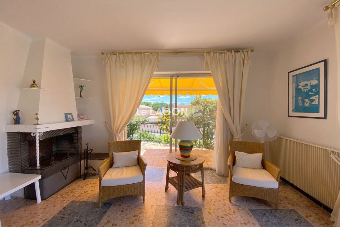 Villa in Zone Plage, Saint-Cyprien, France 2 - 12627227