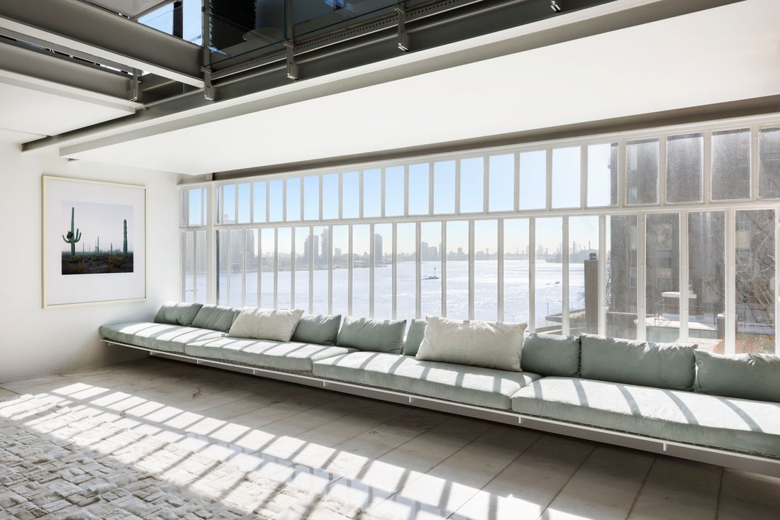 House in New York, New York, United States 3 - 14465064