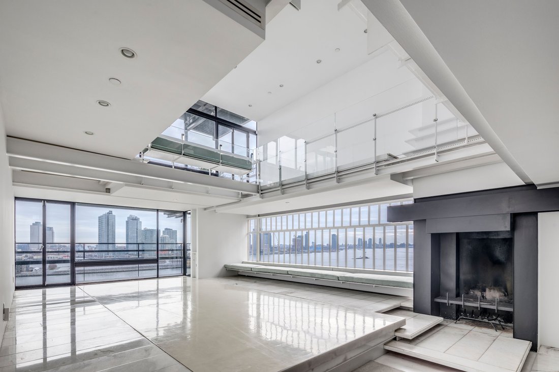 House in New York, New York, United States 5 - 14465064