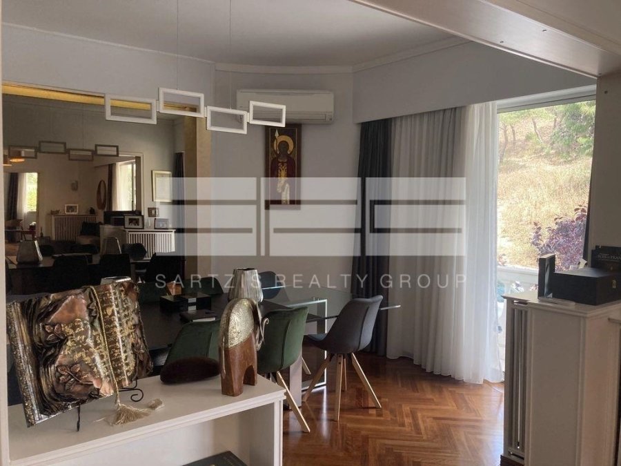Apartment in Sunoikia Kolonakiou, 1st District of Athens, Athens 5 - 14468859
