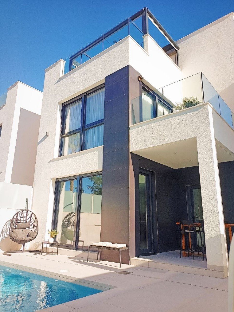 Villa in Orihuela, Valencian Community, Spain 1 - 14468392