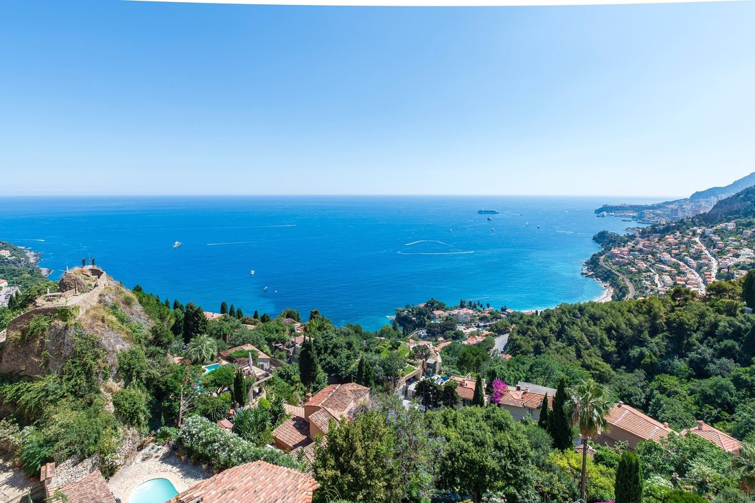 House in Village-Cros de Caste-Coupiere-Mont Gros, Roquebrune-Cap-Martin, France 1 - 14466096