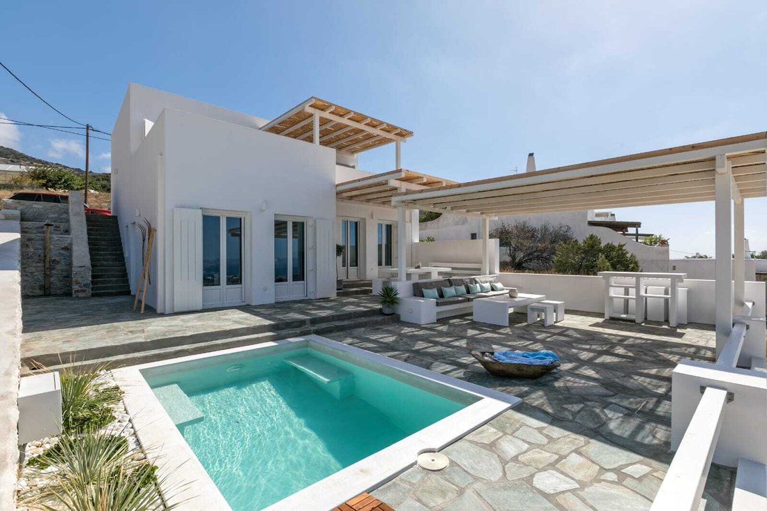 House in Paros, Aegean, Greece 1 - 14469857