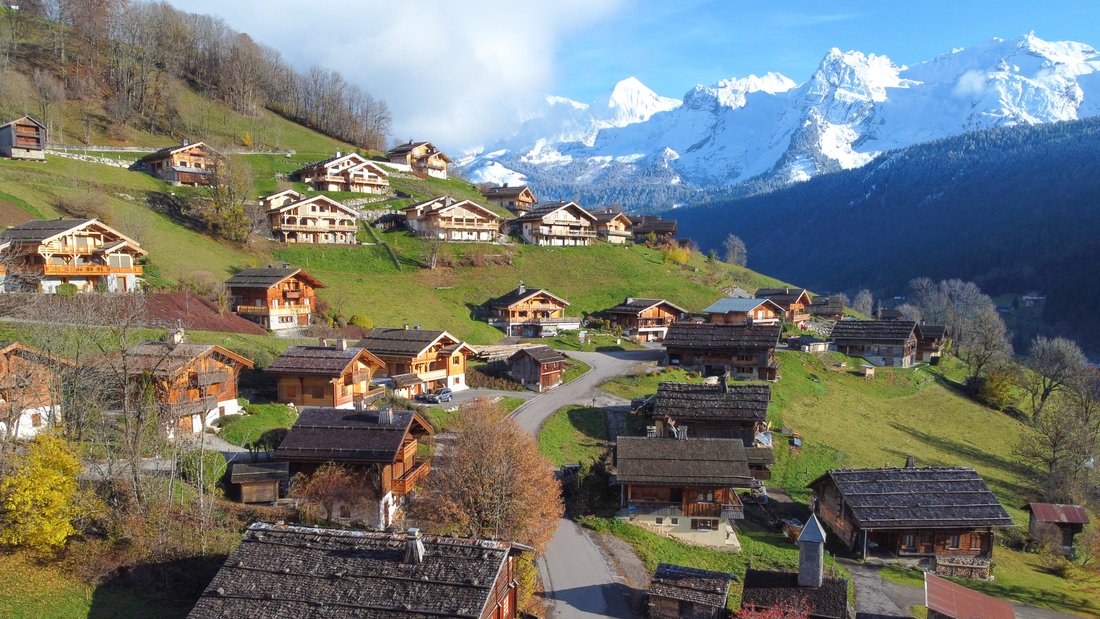 Chalet in Le Grand-Bornand, Auvergne-Rhône-Alpes, France 4 - 14474102