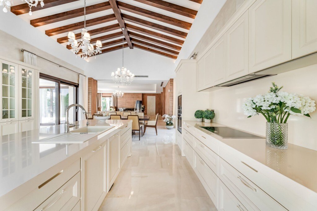 Villa in Puerto Banus, Marbella, Spain 5 - 14472569