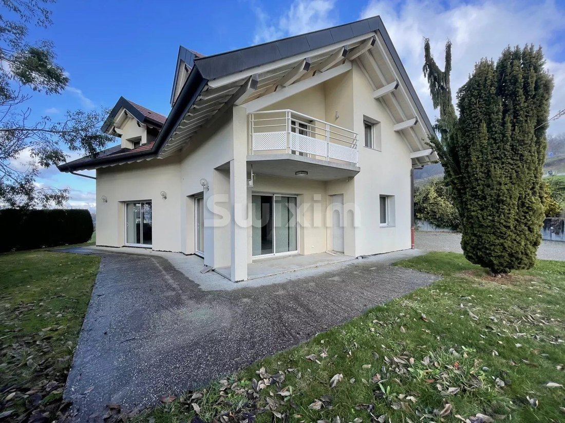 House in Cruseilles, Auvergne-Rhône-Alpes, France 1 - 14472321
