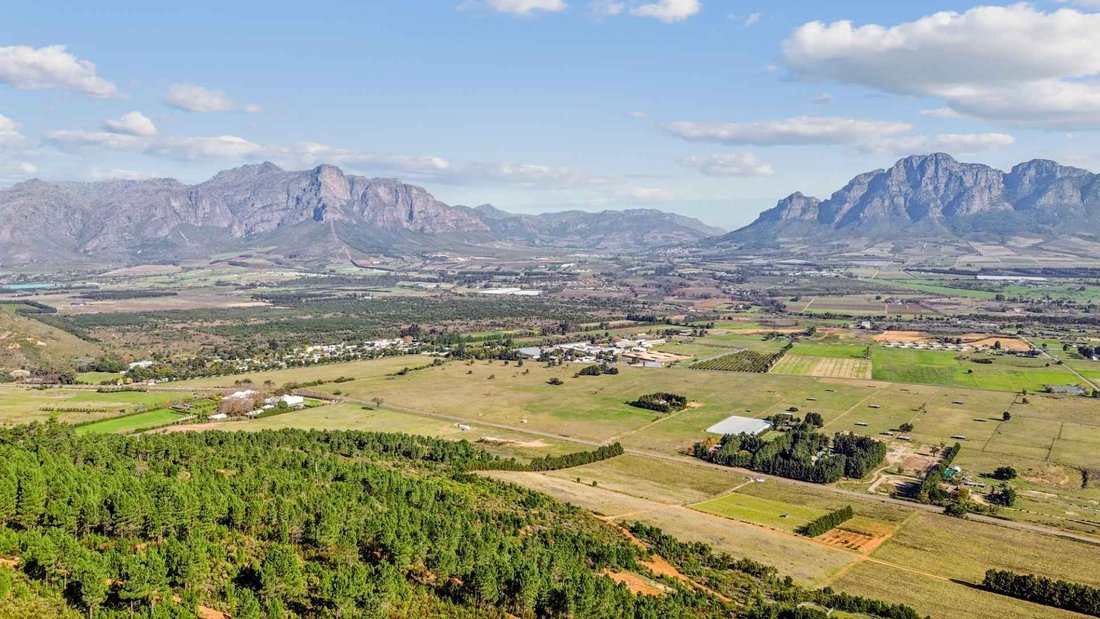 Farm Ranch in Paarl, Groenvlei, Western Cape 1 - 14471536