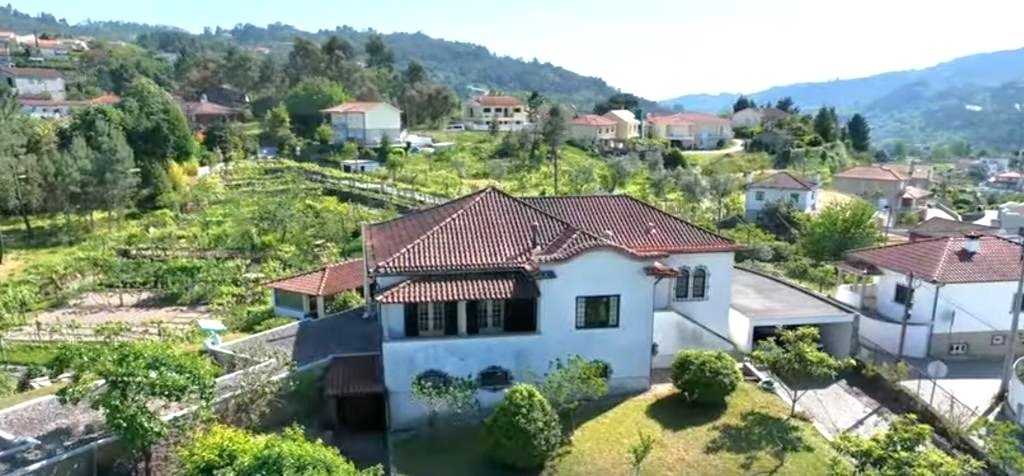 Farm Ranch in Vila Meã, Porto District, Portugal 1 - 14472353