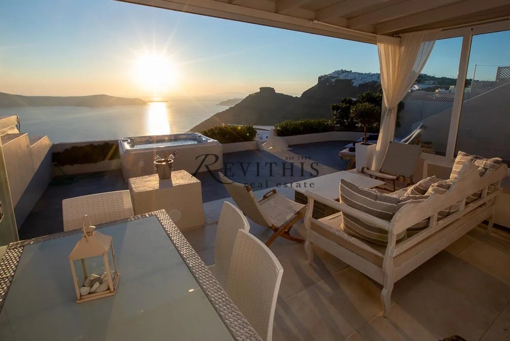 Villa in Thira, Aegean, Greece 4 - 14474034