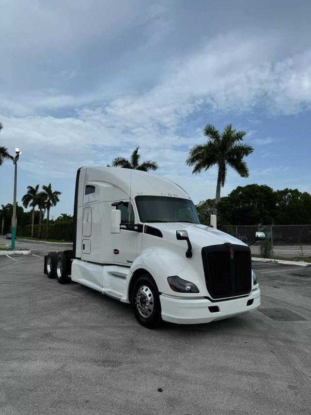 Kenworth T In Miami Fl United States For Sale