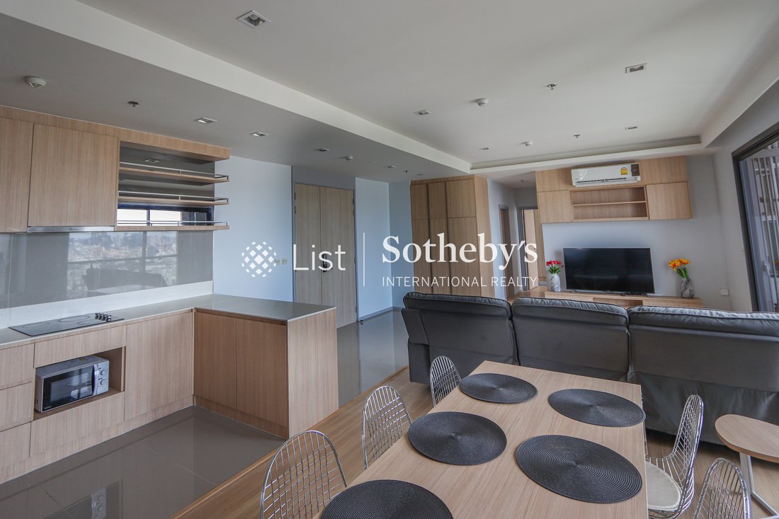 Condo in Chom Phon, Bangkok, Thailand 3 - 14474322