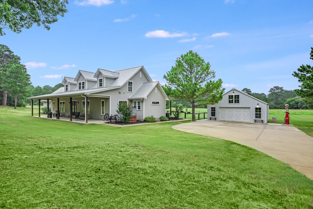 To La Reata Ranch! In Smithville, Texas, United States For Sale