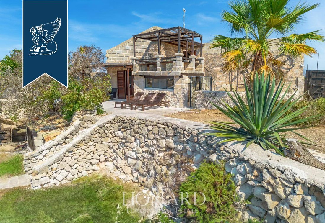 Villa in Favignana Island, Sicily, Italy 1 - 14478290