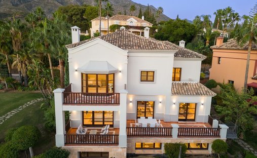 Villa en Estepona, Andalucía, España 1