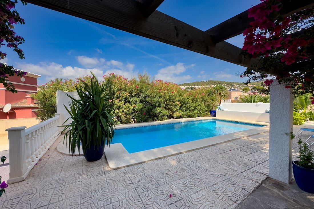 Villa in Calp / Calpe, Valencian Community, Spain 5 - 14483024