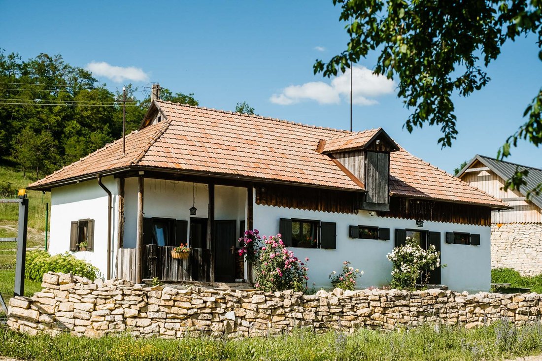 House in Mănăstireni, Cluj County, Romania 5 - 14479400