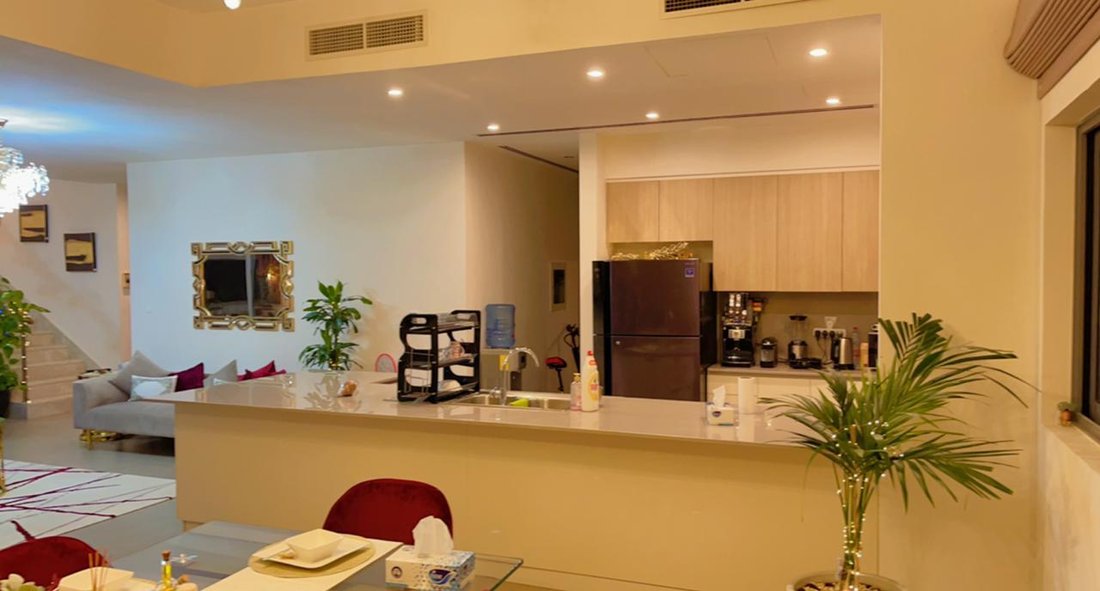 Villa in United Arab Emirates 5 - 14480311