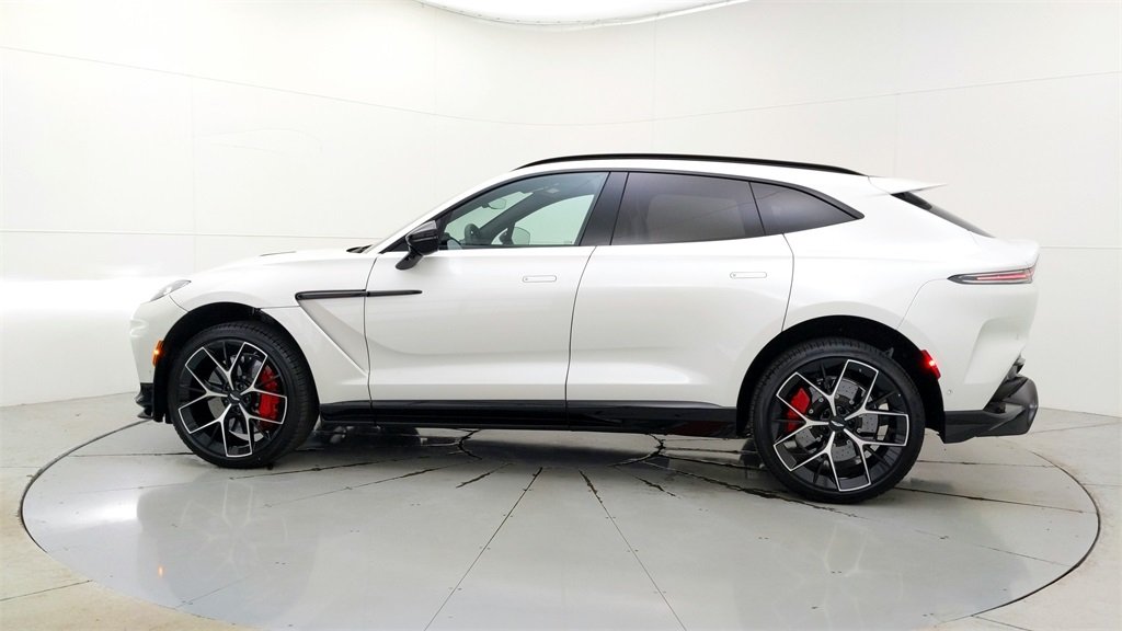 2025 Aston Martin Dbx In North Olmsted, Oh, United States For Sale