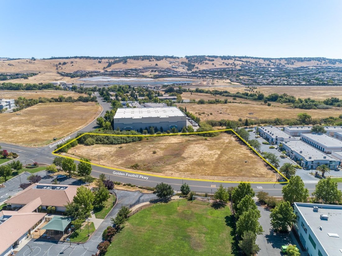 Explore The Possibilities With In El Dorado Hills, California, United