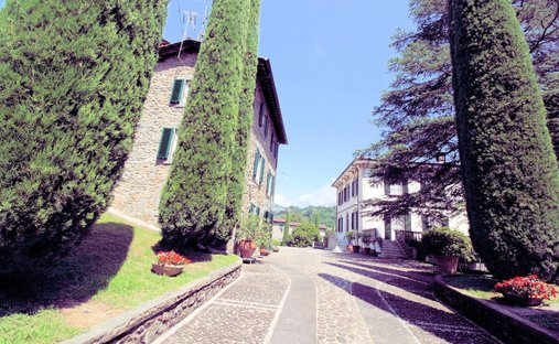 Villa in Bagni di Lucca, Tuscany, Italy 1