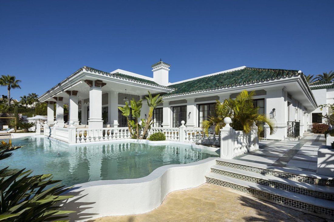 Villa in Puerto Banus, Marbella, Spain 3 - 14481672