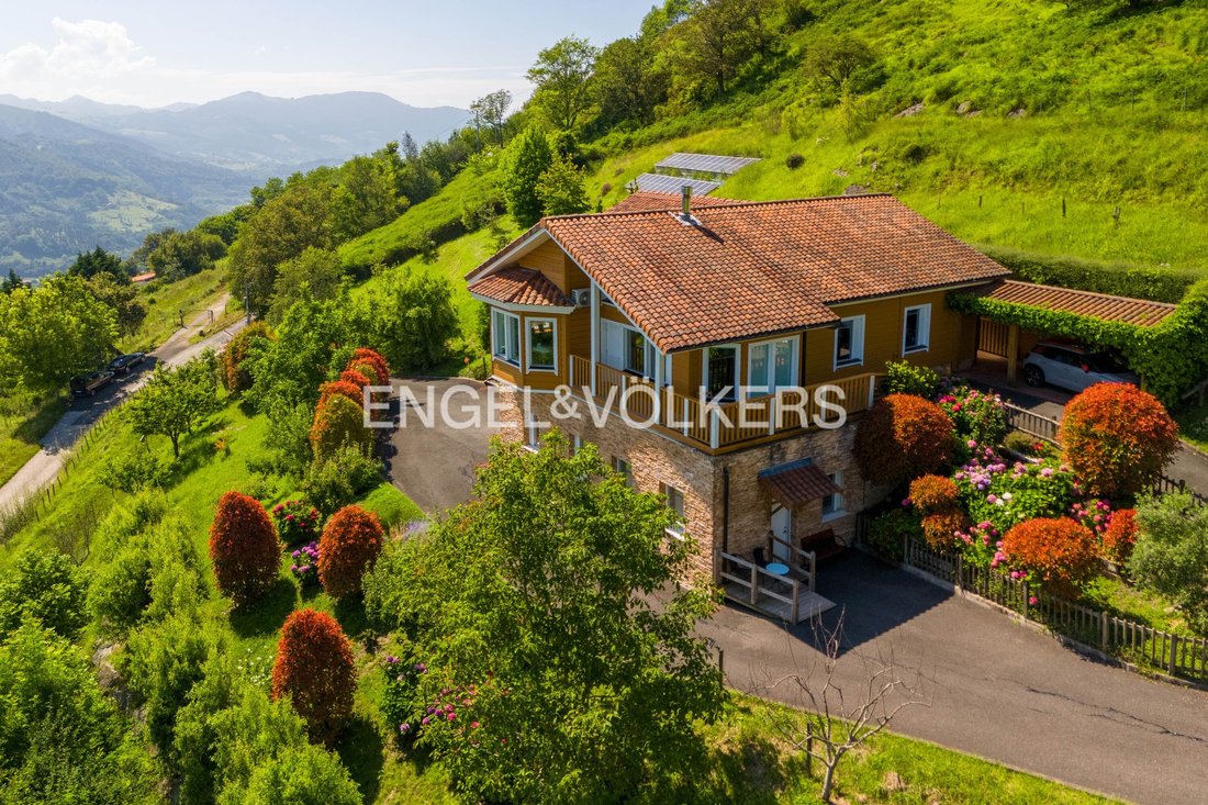 Spectacular Nordic Style House A Natural In Zarautz, Basque Country