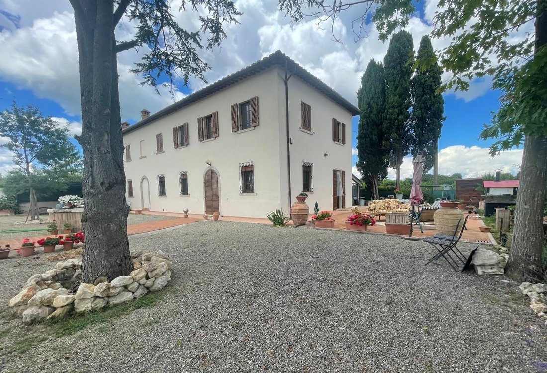 Villa à Bibbiano, Toscane, Italie 1 - 14486313