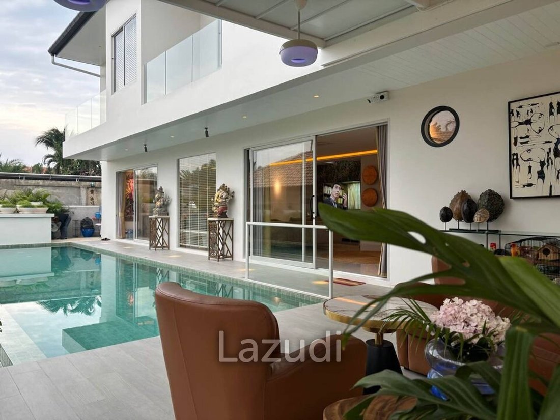 Villa in Rawai, Phuket, Thailand 1 - 14491200