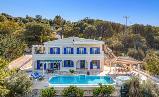 Villa in Northern Corfu, Peloponnese, Western Greece and the Ionian, Greece 1