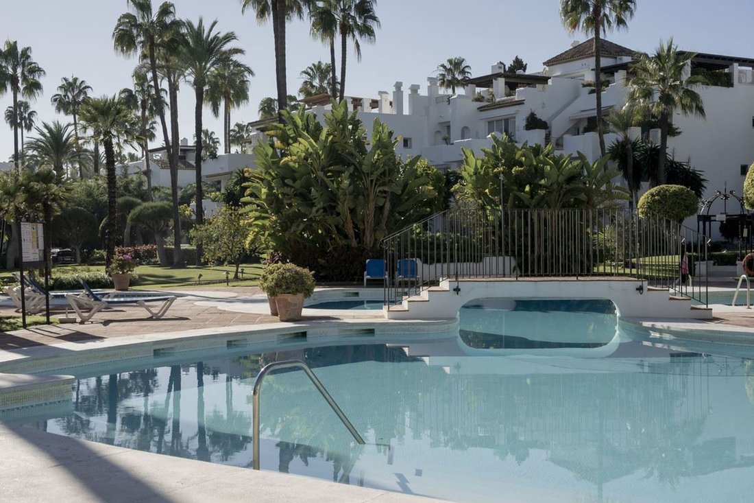 Appartamento a Estepona, Andalusia, Spagna 2 - 14489818
