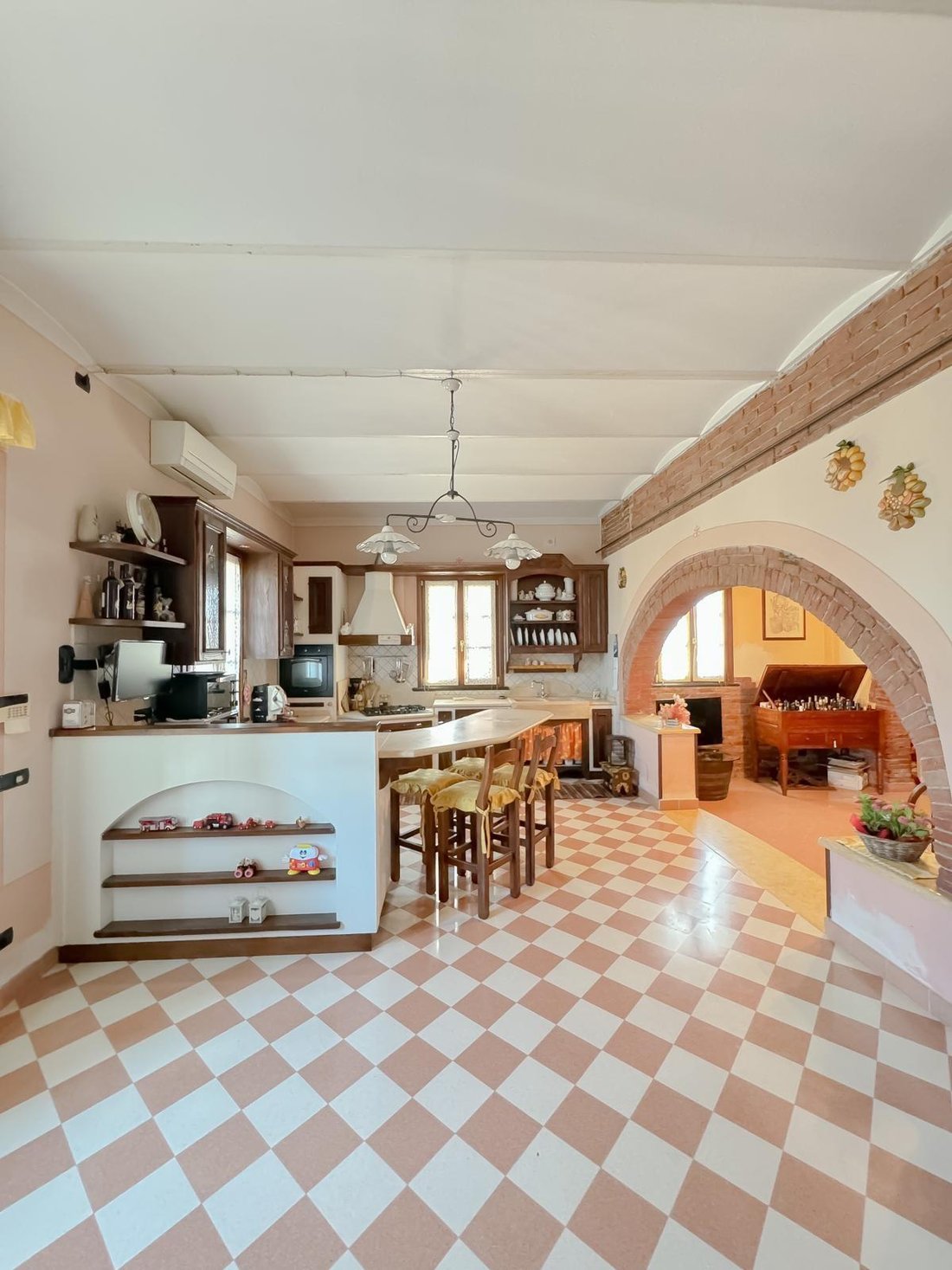 Latignano, Cascina, Tuscany 5 - 14490465