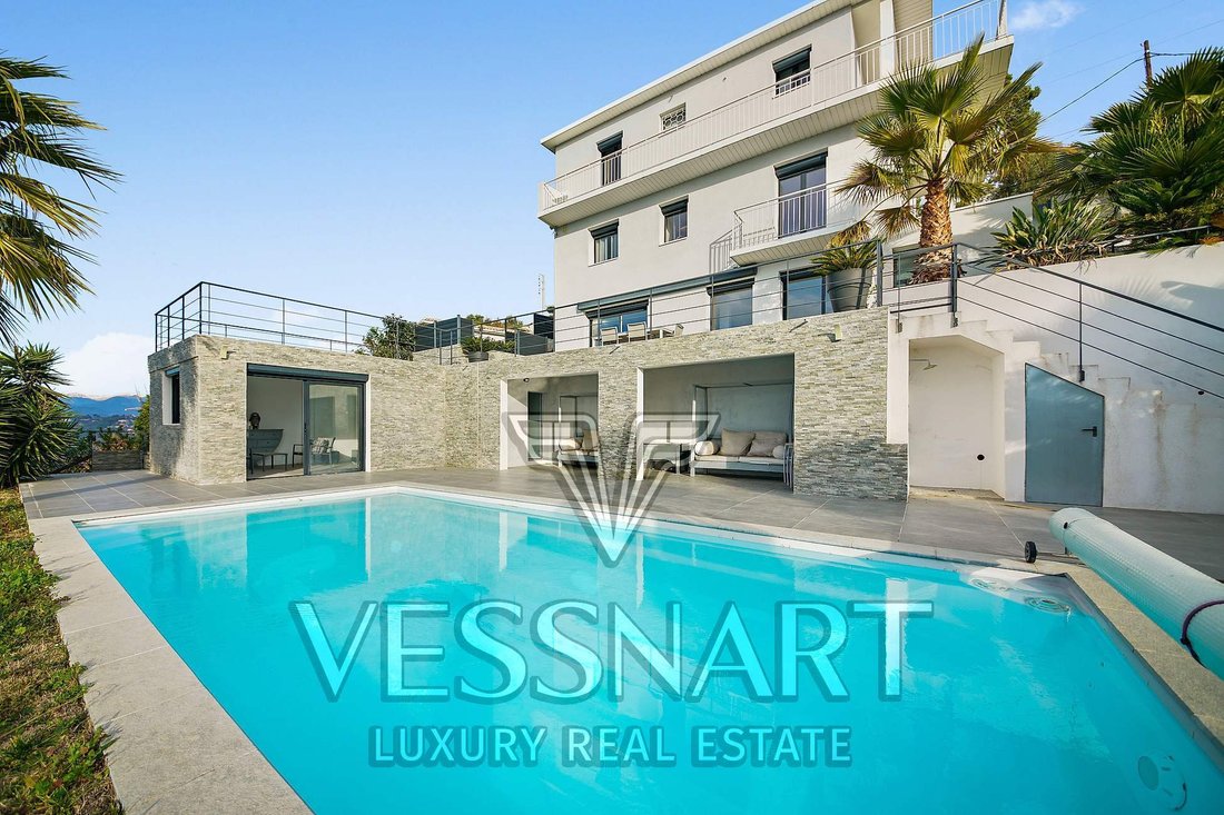 Villa in Nice, Provence-Alpes-Côte d'Azur, France 2 - 14491344