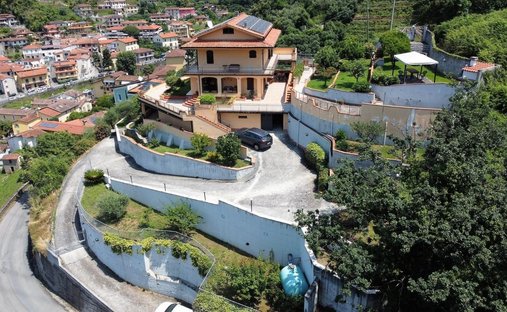 Villa in Cerreto - Palatina - Piazza, Montignoso, Toskana 1