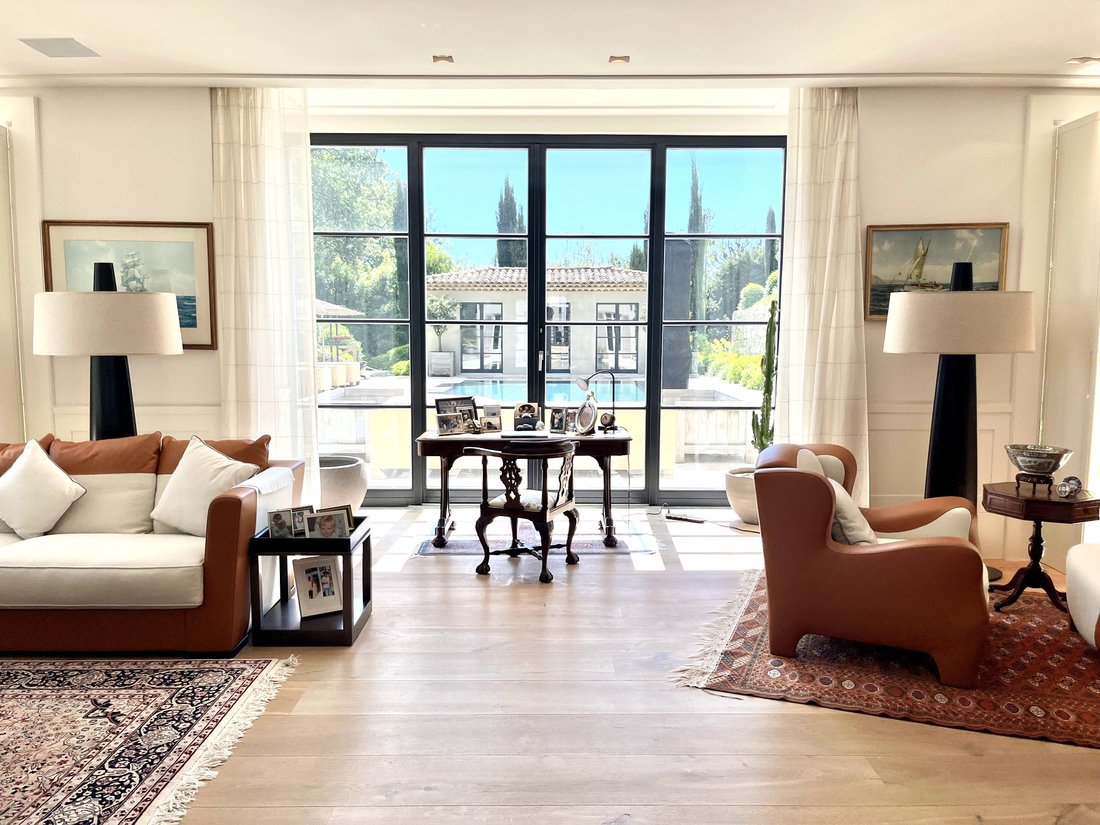 Villa in Mougins, Provence-Alpes-Côte d'Azur, France 5 - 14489007