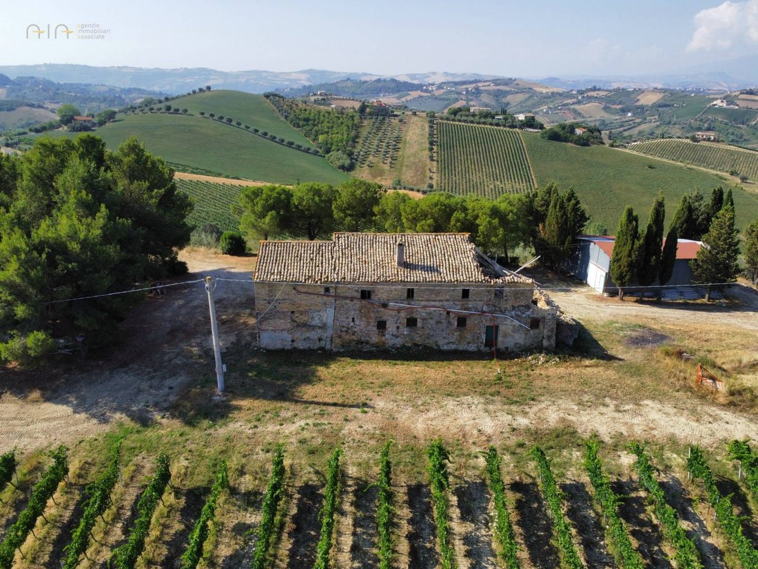 Country House in Acquaviva Picena, Marche, Italy 5 - 14490963