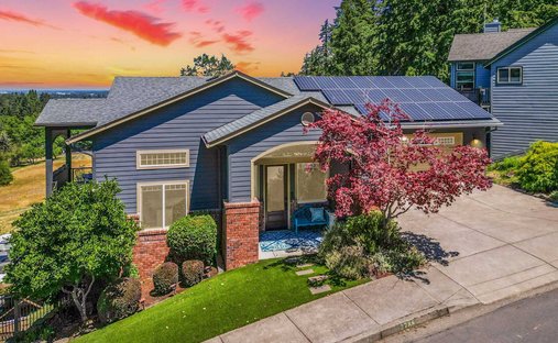 Luxury homes for sale in 97405, Oregon | JamesEdition