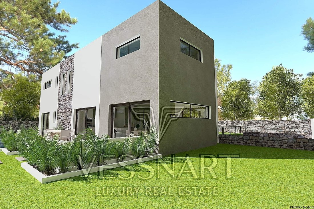 Villa in Grasse, Provence-Alpes-Côte d'Azur, France 4 - 14491192