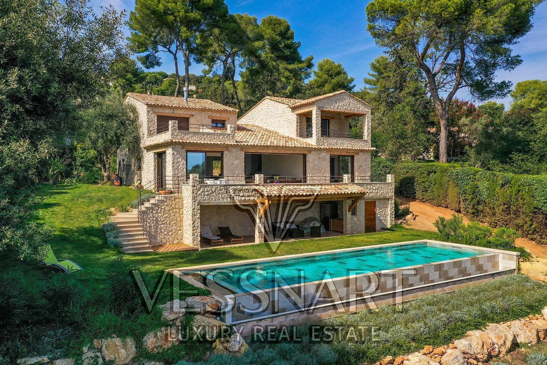 Villa in Saint-Paul-de-Vence, Provence-Alpes-Côte d'Azur, France 1 - 14491223