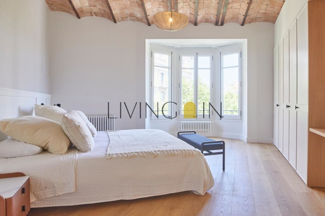 Apartment in Eixample, Barcelona, Spain 4 - 14082643