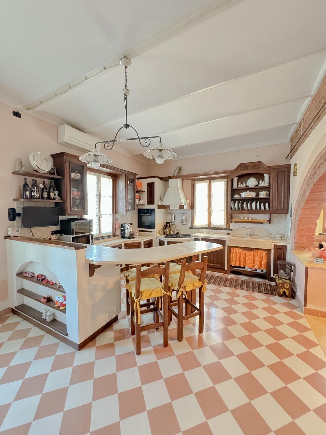 Latignano, Cascina, Tuscany 4 - 14490465