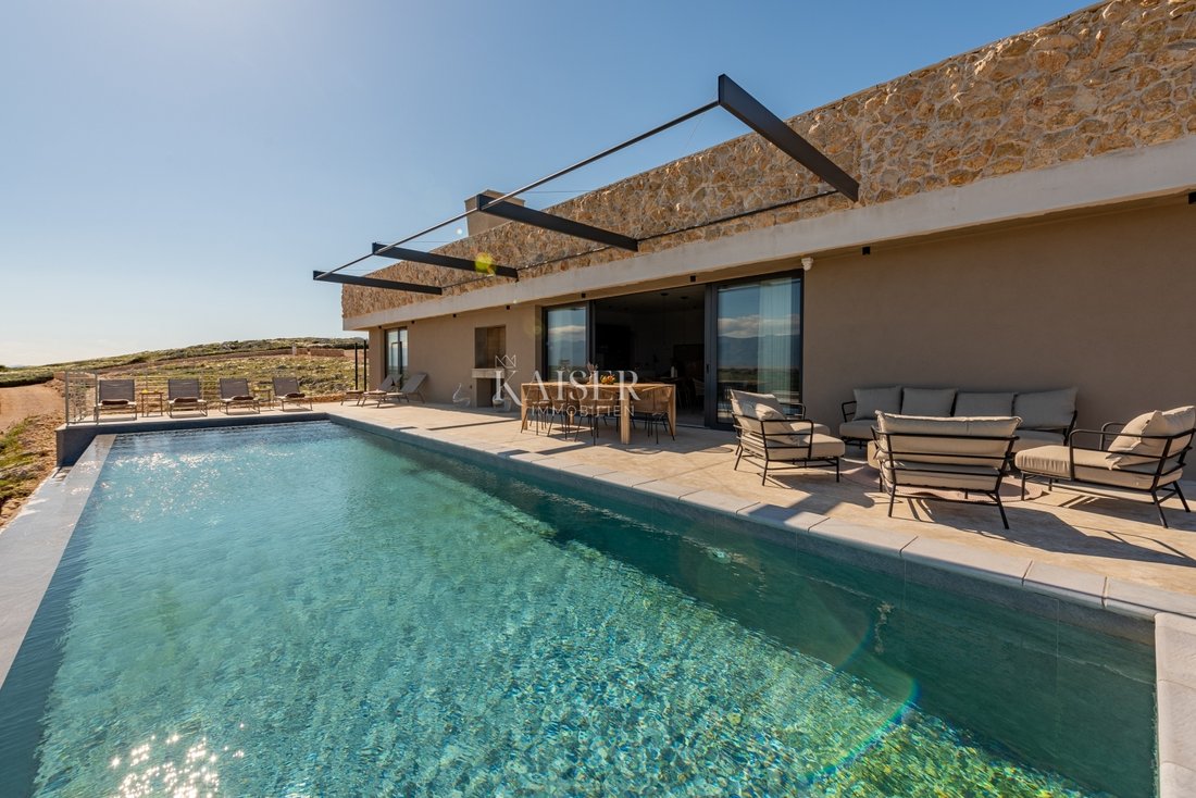 Villa in Zadar County, Croatia 1 - 14490083