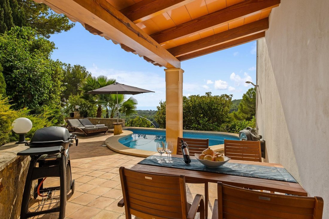 Villa in Portals Nous, Calvia, Balearic Islands 1 - 14489948
