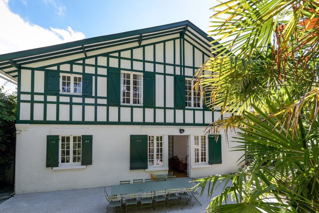 House in Arcachon, Nouvelle-Aquitaine, France 1 - 14488797