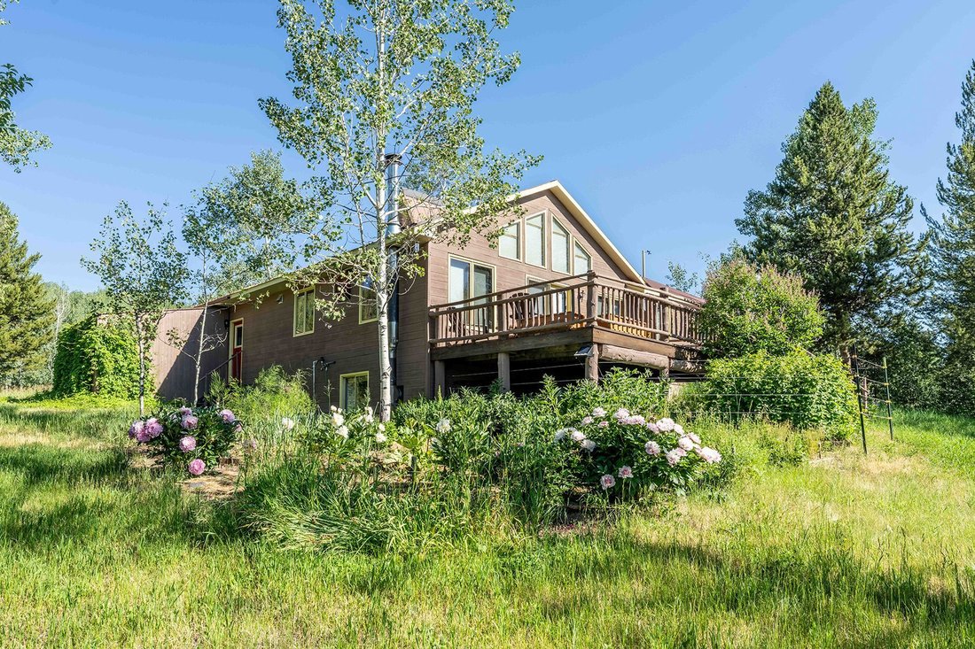 House in Jackson, Wyoming, United States 1 - 14489177