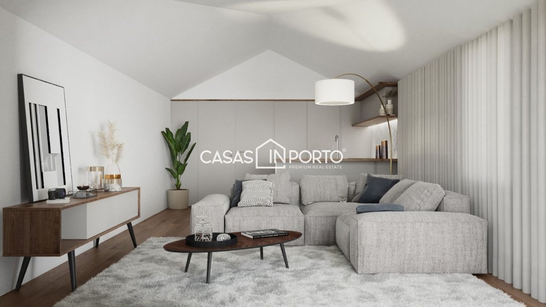 Apartment in Cedofeita, Santo Ildefonso, Se, Miragaia, Sao Nicolau e Vitoria, Porto District, Portugal 1 - 14493823