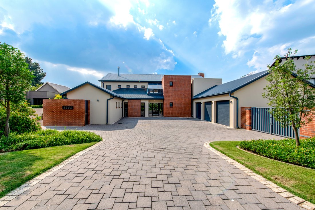 House in Waterfall Country Village, Gauteng, South Africa 4 - 14494329