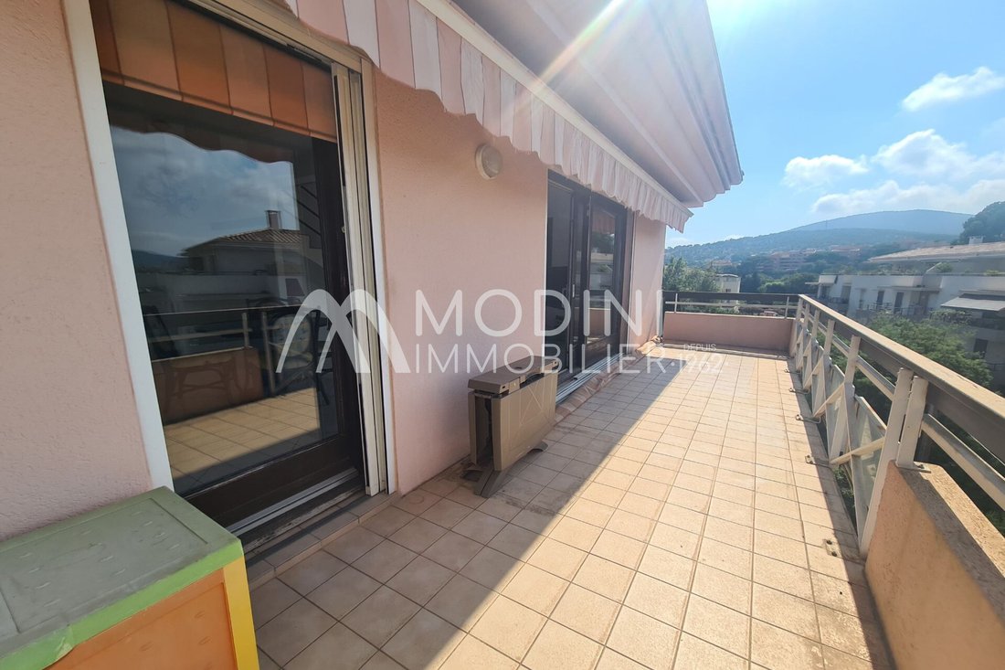 Apartment in Ville-Les Saquedes-Le Bouillonnet, Sainte-Maxime, France 4 - 14493253