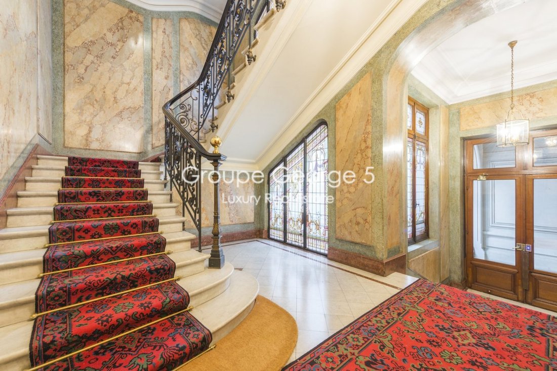 Apartment in Chaillot, Paris 16e Arrondissement, Paris 4 - 14493195